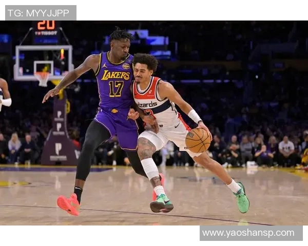 湖人对决开拓者季后赛第三场精彩视频直播全程回顾与分析